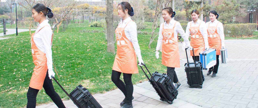 商務(wù)部:推動建立家政信用體系 提高家政企業(yè)互聯(lián)網(wǎng)化